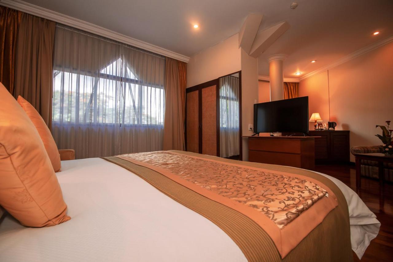 Laotel Vientiane Dış mekan fotoğraf