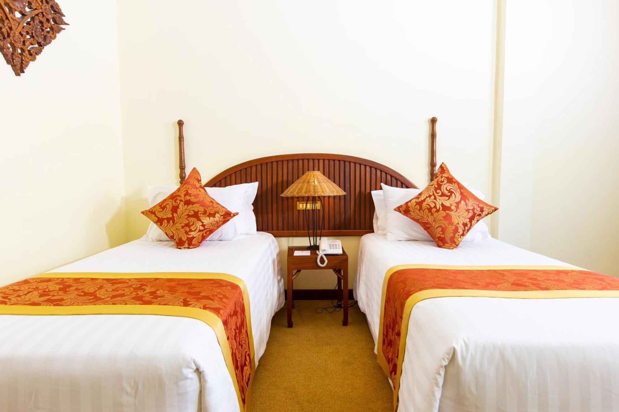Laotel Vientiane Dış mekan fotoğraf